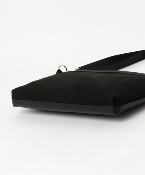 STUDIOUS(ステュディオス)の「ダブルフェイスレザーサコッシュ(ショルダーバッグ・メンズ・ブラック・FREE)」の3枚目の写真