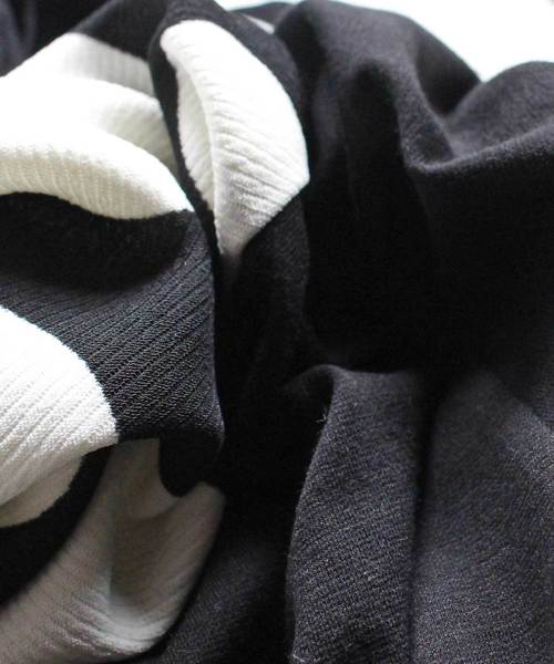 antiqua（アンティカ）の「ドット柄サロペットパンツ（サロペット/オーバーオール・キッズ・ブラック・2/4/3）」の6枚目の写真