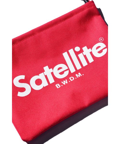 Satellite(サテライト)の「【 Satellite / サテライト 】 BASIC SACOCHE / ベーシックサコッシュ / サコッシュ / ミニショルダー(ショルダーバッグ・レディース・ブラック/ブラック系その他/レッド/パープル/ライム/オレンジ・FREE)」の12枚目の写真