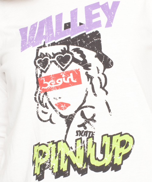 X-girl（エックスガール）の「PIN-UP GIRL L/S TEE（Tシャツ/カットソー・レディース・ホワイト/ブラック/イエロー/ネイビー・1/2）」の7枚目の写真