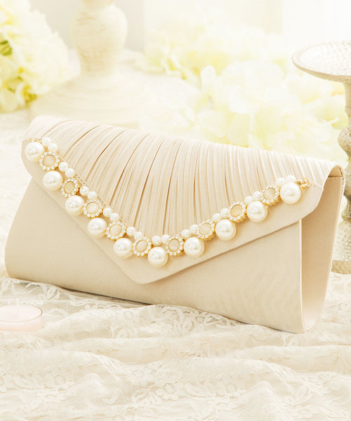 DRESS STAR(ドレス スター)の「プリーツパールビジューレター型クラッチバッグ(クラッチバッグ・レディース・ブラック/ピンク/シルバー/ネイビー/ベージュ・フリー)」の10枚目の写真