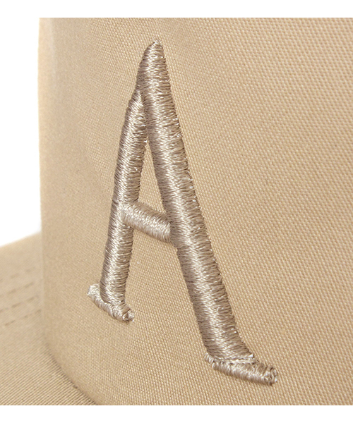 APPLEBUM（アップルバム）の「A Logo Flat 5 Panel Cap（キャップ・メンズ・ブラック/ベージュ・FREE）」の10枚目の写真