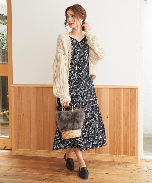 titivate（ティティベイト）の「モヘアタッチケーブルカーディガン（カーディガン/ボレロ・レディース・ブラック/ブラウン/ライトベージュ/グレイッシュベージュ・FREE）」の15枚目の写真