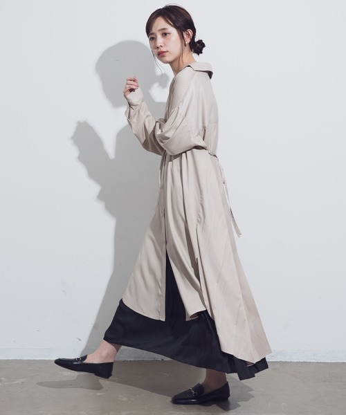 Aunt Marie's(アントマリーズ)の「AUNT MARIE'S バックプリーツロングシャツワンピース(ワンピース・レディース・ベージュ/ライトブルー/ナチュラル・FREE)」の12枚目の写真