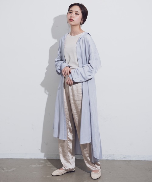 Aunt Marie's(アントマリーズ)の「AUNT MARIE'S バックプリーツロングシャツワンピース(ワンピース・レディース・ベージュ/ライトブルー/ナチュラル・FREE)」の6枚目の写真