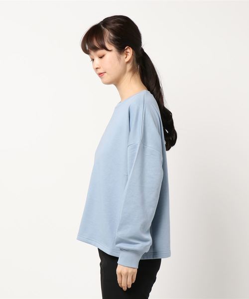 KOBE LETTUCE（コウベレタス）の「バックスリットスウェットトップス（スウェット・レディース・チャコール/ライトベージュ/パープル/ブルー・FREE）」の11枚目の写真