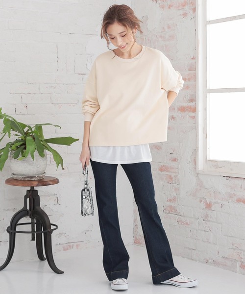 KOBE LETTUCE（コウベレタス）の「バックスリットスウェットトップス（スウェット・レディース・チャコール/ライトベージュ/パープル/ブルー・FREE）」の9枚目の写真