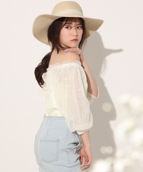 one after another NICE CLAUP(ワンアフターアナザーナイスクラップ)の「マーガレット刺繍ブラウス(シャツ/ブラウス・レディース・ライトグレー/ブラック/アイボリー・FREE)」の19枚目の写真