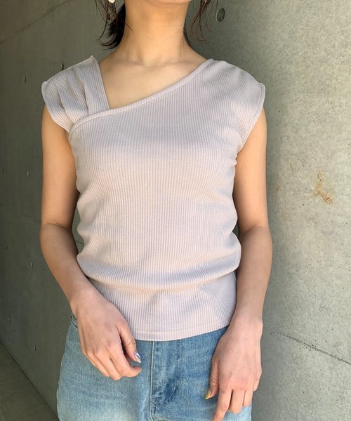 FUN.TRINITY（ファン トリニティー）の「アシメショルダータンク（タンクトップ・レディース・ブラック/ベージュ/グリーン・M）」の18枚目の写真