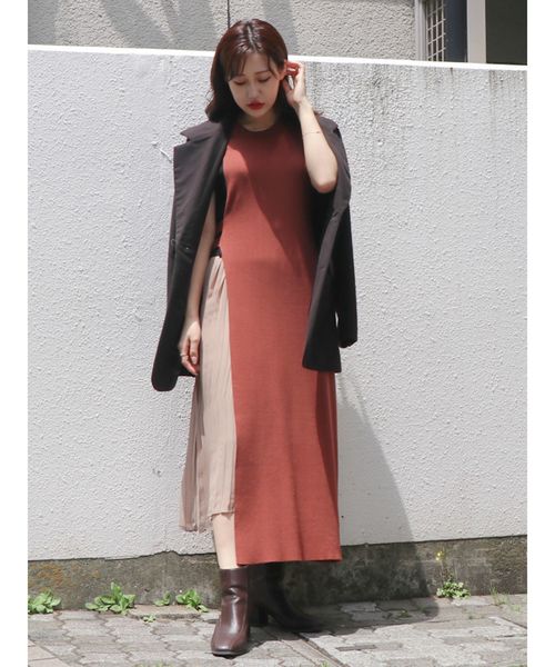 dazzlin（ダズリン）の「バイカラーダブルベルトワンピース（ワンピース・レディース・ブラウン/カーキ/オフホワイト・FREE）」の9枚目の写真