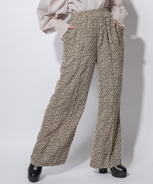 Mysa&Liina(ミーサリーナ)の「変形ドットゆるリラックスワイドパンツ(その他パンツ・レディース・ブラック/ベージュ/カーキ・M)」の1枚目の写真