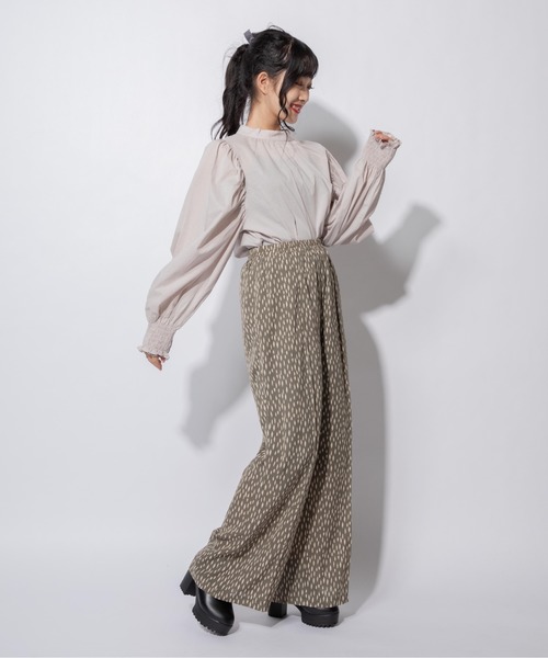 Mysa&Liina(ミーサリーナ)の「変形ドットゆるリラックスワイドパンツ(その他パンツ・レディース・ブラック/ベージュ/カーキ・M)」の20枚目の写真