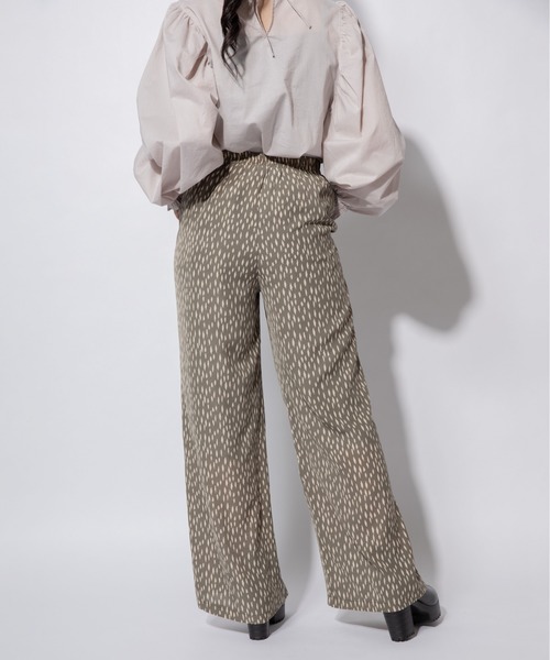 Mysa&Liina(ミーサリーナ)の「変形ドットゆるリラックスワイドパンツ(その他パンツ・レディース・ブラック/ベージュ/カーキ・M)」の22枚目の写真