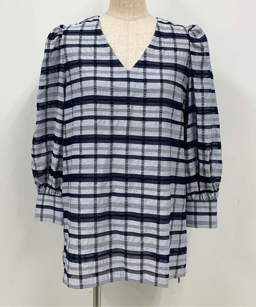 BE NEAT（ビーニート）の「【日本製】パフスリーブチェックブラウス（シャツ/ブラウス・レディース・ネイビー/アイボリー・M）」の18枚目の写真