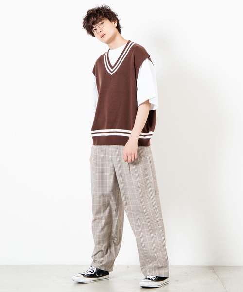 WEGO（ウィゴー）の「WEGO/ミラノリブチルデンニットベスト（ベスト・メンズ・ホワイト/ブラック/ベージュ/ブラウン・MEDIUM/LARGE）」の16枚目の写真