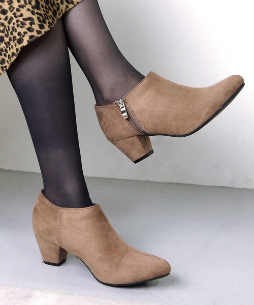 LibertyDoll（リバティードール）の「Liberty doll / ポインテッドトゥ5.5cmチャンキーヒールショートブーティ(3606)（ブーツ・レディース・ブラック/ダークブラウン/ブラック系その他/ブラウン系その他/アイボリー/シルバー・LL/M/L/S）」の19枚目の写真