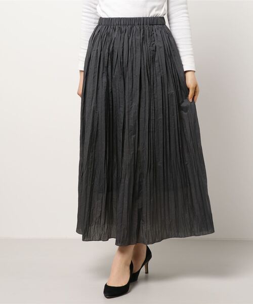 INTERPLANET（インタープラネット）の「シアーランダムプリーツスカート（スカート・レディース・グレー/チャコールグレー/グリーン・FREE）」の18枚目の写真