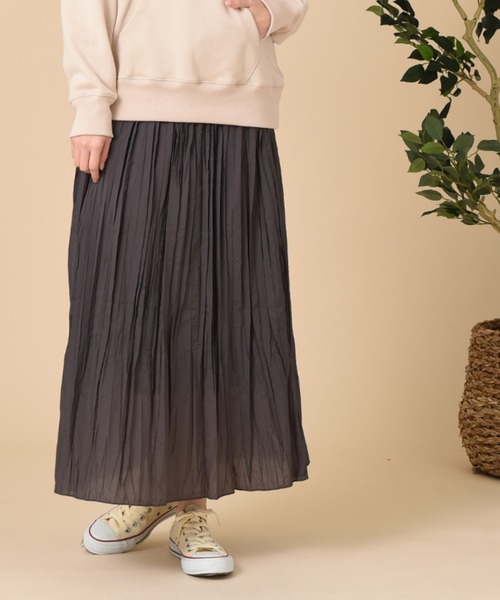 INTERPLANET（インタープラネット）の「シアーランダムプリーツスカート（スカート・レディース・グレー/チャコールグレー/グリーン・FREE）」の6枚目の写真