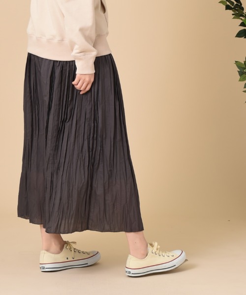 INTERPLANET（インタープラネット）の「シアーランダムプリーツスカート（スカート・レディース・グレー/チャコールグレー/グリーン・FREE）」の7枚目の写真