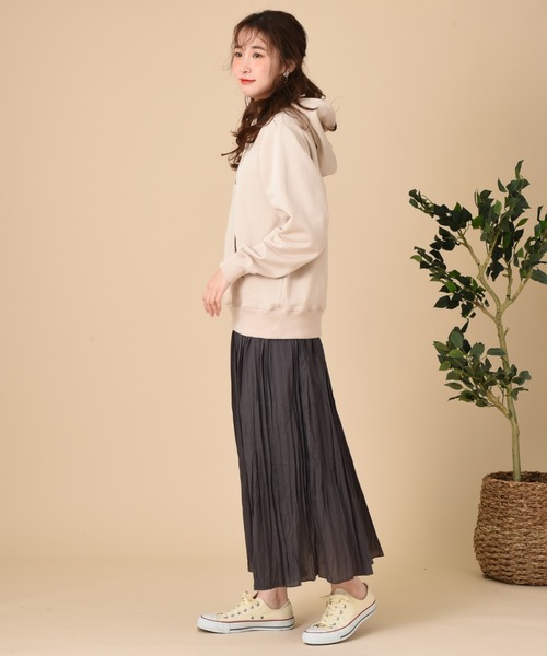 INTERPLANET（インタープラネット）の「シアーランダムプリーツスカート（スカート・レディース・グレー/チャコールグレー/グリーン・FREE）」の9枚目の写真