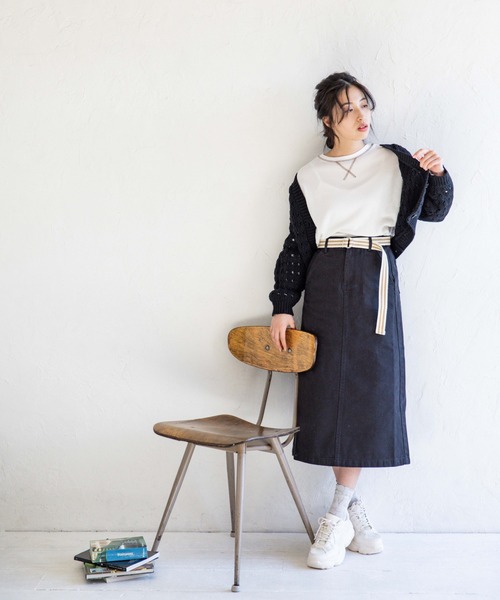 Mysa&Liina(ミーサリーナ)の「メッシュスカシ柄ニットカーディガン(カーディガン/ボレロ・レディース・ブラック/ブラウン/オフホワイト/ブルー・M)」の13枚目の写真