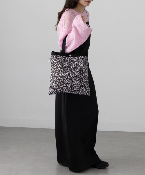 Drifter（ドリフター）の「【Drifter】ELEMENTARY TOTE 軽量ナイロン2WAYトートバッグ ドリフター（トートバッグ・レディース・ベージュ/ブラック/アニマル/その他/ダークブラウン/その他2/ベージュ系その他2/その他4/その他3/グリーン/その他5/その他8/レオパード/その他6/その他7・FREE）」の19枚目の写真