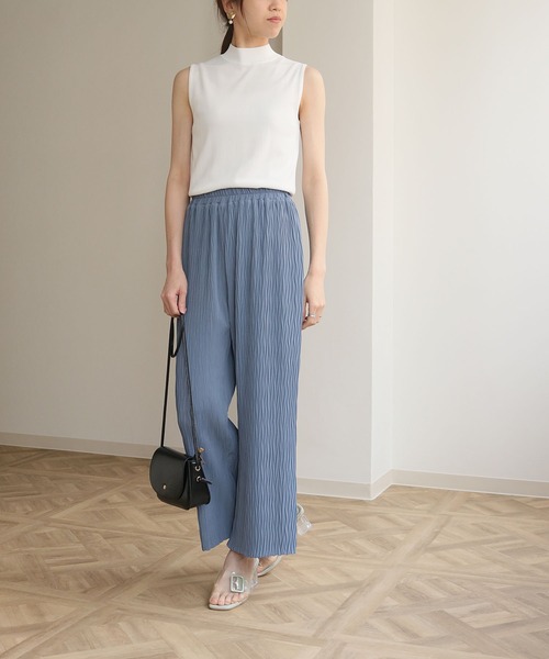 HER CLOSET(ハークローゼット)の「【cheriella】イージーケアドライタッチノースリーブサマーニット(ニット/セーター・レディース・ホワイト/ブラック/ピンク/ブルー/スモークピンク/グレイッシュベージュ・M)」の21枚目の写真