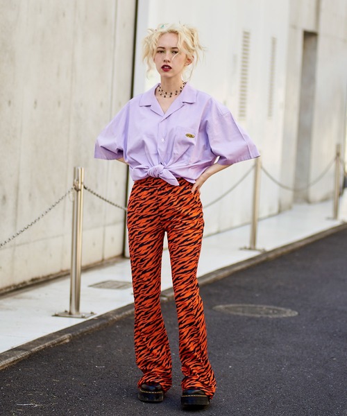 X-girl（エックスガール）の「CHUBBY OVAL LOGO OPEN COLLAR SHIRT（シャツ/ブラウス・レディース・ブラック/ベージュ/グリーン/ライトパープル・MEDIUM/SMALL）」の22枚目の写真