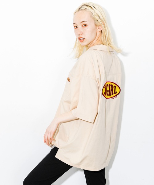 X-girl（エックスガール）の「CHUBBY OVAL LOGO OPEN COLLAR SHIRT（シャツ/ブラウス・レディース・ブラック/ベージュ/グリーン/ライトパープル・MEDIUM/SMALL）」の17枚目の写真