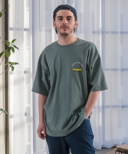 SIDEWAY STANCE（サイドウェイスタンス）の「【SIDEWAY STANCE】スケボー＆ロゴ プリント 半袖Tシャツ（Tシャツ/カットソー・メンズ・グレイッシュベージュ/ブラック/ホワイト/モスグリーン/チャコール/パープル・LARGE/X-LARGE/MEDIUM）」の7枚目の写真