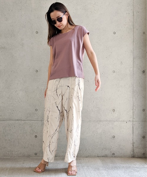 Per sist ence（パーシエンス）の「Per sist ence/パーシエンス　大理石プリント ストレートパンツ（その他パンツ・レディース・アイボリー/オレンジ/グレー・FREE）」の7枚目の写真