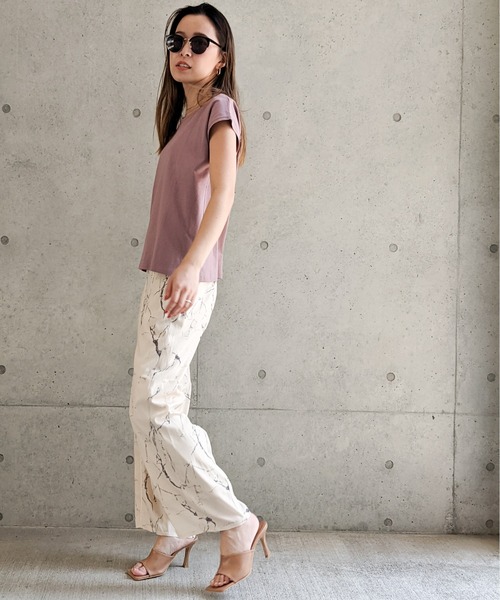 Per sist ence（パーシエンス）の「Per sist ence/パーシエンス　大理石プリント ストレートパンツ（その他パンツ・レディース・アイボリー/オレンジ/グレー・FREE）」の8枚目の写真