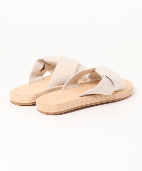 STYLEBLOCK(スタイルブロック)の「ツイストデザインフラットサンダル(サンダル・レディース・ブラック/イエロー/ベージュ・37/36/35/38/39)」の4枚目の写真