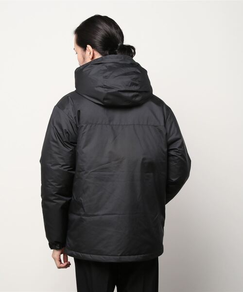 ROARK REVIVAL（ロアークリバイバル）の「【ROARK】ROARK x WILDTHINGS - HAPPY JACKET 2TONE（ダウンジャケット/コート・メンズ・ベージュ/ブラック・MEDIUM/X-LARGE/LARGE）」の3枚目の写真