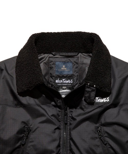 ROARK REVIVAL（ロアークリバイバル）の「【ROARK】ROARK x WILDTHINGS - HAPPY JACKET 2TONE（ダウンジャケット/コート・メンズ・ベージュ/ブラック・MEDIUM/X-LARGE/LARGE）」の13枚目の写真