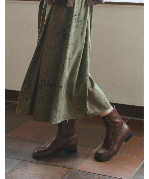 Re:EDIT（リエディ）の「スクエアトゥミドルブーツ（ブーツ・レディース・ブラック/ブラウン/アイボリー/ボルドー/カーキ/ベージュ・LARGE/SMALL/XX-LARGE/MEDIUM/X-LARGE）」の14枚目の写真