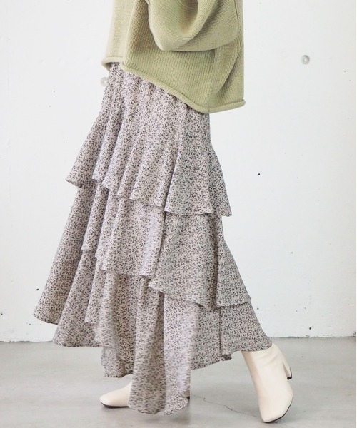 tiptop(ティップトップ)の「イレギュラーヘムロングスカート(スカート・レディース・アイボリー/ブラック/ブルー/A/B/C・FREE)」の5枚目の写真