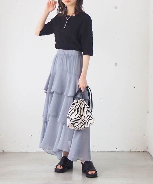 tiptop(ティップトップ)の「イレギュラーヘムロングスカート(スカート・レディース・アイボリー/ブラック/ブルー/A/B/C・FREE)」の12枚目の写真