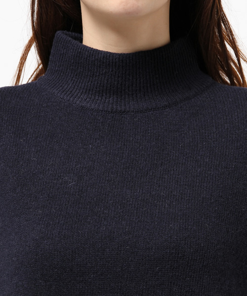 Ray BEAMS（レイビームス）の「Ray BEAMS / サイドプリーツ ニットワンピース（ワンピース・レディース・シルバー/ネイビー・ONE SIZE）」の7枚目の写真