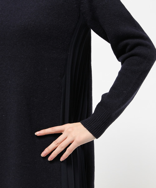Ray BEAMS（レイビームス）の「Ray BEAMS / サイドプリーツ ニットワンピース（ワンピース・レディース・シルバー/ネイビー・ONE SIZE）」の15枚目の写真
