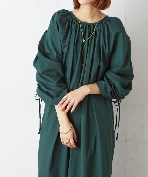 CIAOPANIC TYPY(チャオパニックティピー)の「ギャザースリーブワンピース(ワンピース・レディース・ホワイト/ブラック/グリーン・ONE SIZE)」の1枚目の写真