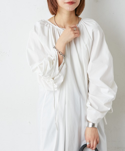 CIAOPANIC TYPY(チャオパニックティピー)の「ギャザースリーブワンピース(ワンピース・レディース・ホワイト/ブラック/グリーン・ONE SIZE)」の16枚目の写真