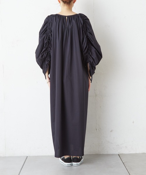 CIAOPANIC TYPY(チャオパニックティピー)の「ギャザースリーブワンピース(ワンピース・レディース・ホワイト/ブラック/グリーン・ONE SIZE)」の15枚目の写真