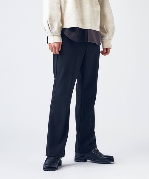 tk.TAKEO KIKUCHI(ティーケータケオキクチ)の「◆ノータックスリムフレアパンツ(その他パンツ・メンズ・ブラック/ダークブラウン/グレー系4・01/02/03)」の2枚目の写真