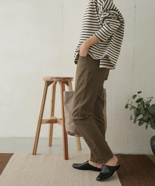 URBAN RESEARCH DOORS(アーバンリサーチドアーズ)の「コットンストレッチ5Pパンツ(その他パンツ・レディース・ベージュ/ナチュラル/グリーン系その他・36/38)」の11枚目の写真