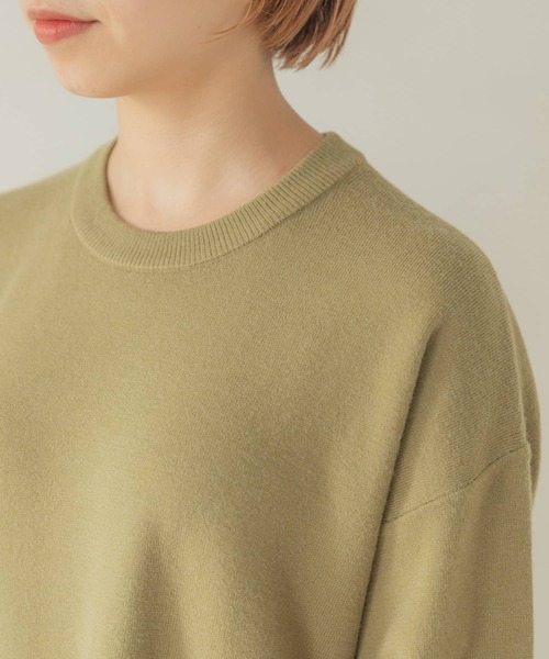 ITEMS URBANRESEARCH（アイテムズ アーバンリサーチ）の「クルーネックニットロングワンピース（ワンピース・レディース・オフホワイト/グリーン/ブラック/イエロー/ベージュ・FREE）」の7枚目の写真