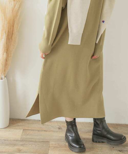 ITEMS URBANRESEARCH（アイテムズ アーバンリサーチ）の「クルーネックニットロングワンピース（ワンピース・レディース・オフホワイト/グリーン/ブラック/イエロー/ベージュ・FREE）」の10枚目の写真