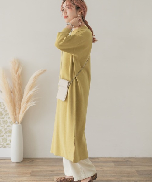 ITEMS URBANRESEARCH（アイテムズ アーバンリサーチ）の「クルーネックニットロングワンピース（ワンピース・レディース・オフホワイト/グリーン/ブラック/イエロー/ベージュ・FREE）」の20枚目の写真