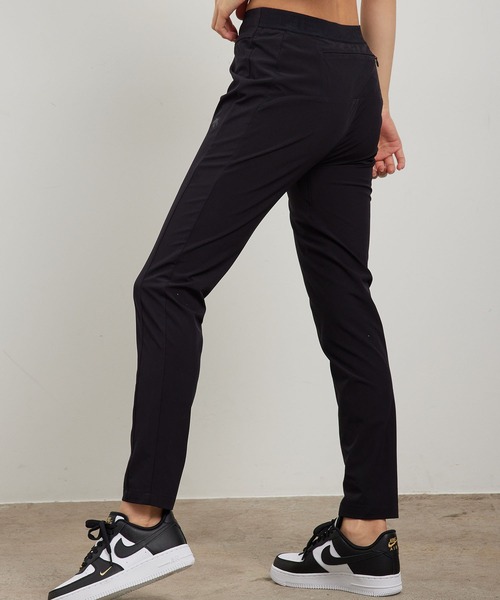 DESCENTE(デサント)の「【DESCENTE】 ZERO skinnyパンツ(その他パンツ・レディース・ブラック・L/M)」の1枚目の写真
