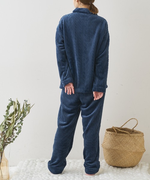 TERRITOIRE（テリトワール）の「LADIES ふんわりシャーリングパジャマ 上下セット（ルームウェア/パジャマ・レディース・チャコールグレー/ピンク/ネイビー/オフホワイト・FREE）」の18枚目の写真